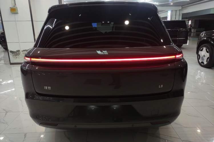 Used Li Auto L8 2023 Pro Model Rear