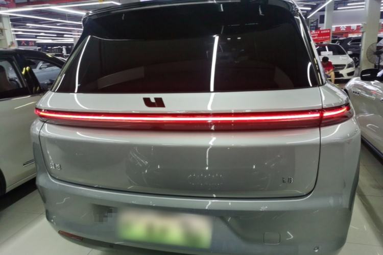 Used Li Auto L8 2023 Pro Model Rear