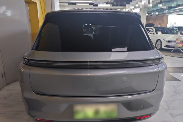 Used Li Auto L8 2023 Pro Model Rear