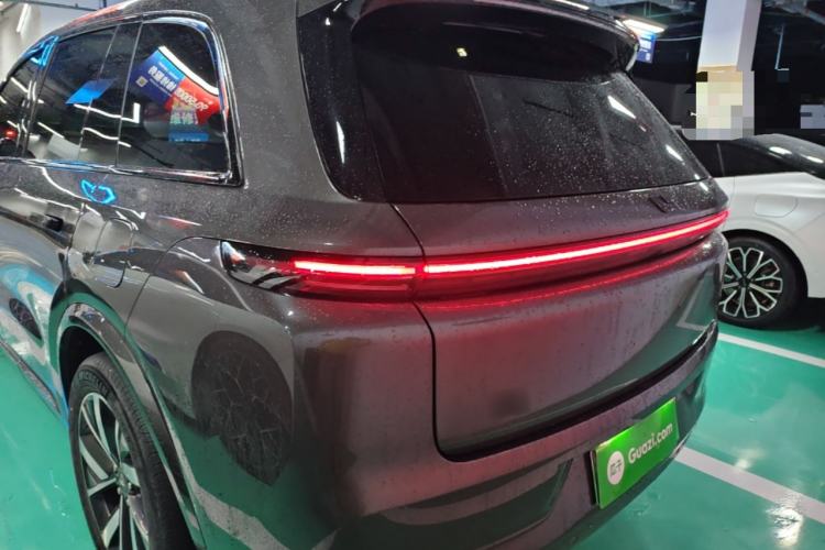 Used Li Auto L8 2023 Pro Model Rear