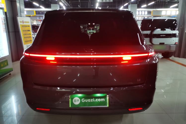 Used Li Auto L8 2023 Pro Model Rear