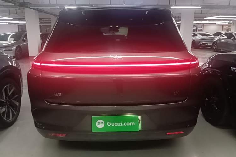 Used Li Auto L8 2023 Pro Model Rear