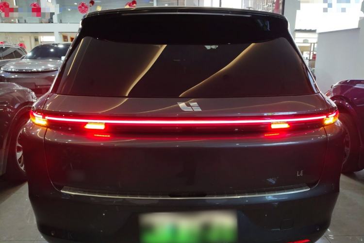 Used Li Auto L8 2023 Pro Model Rear