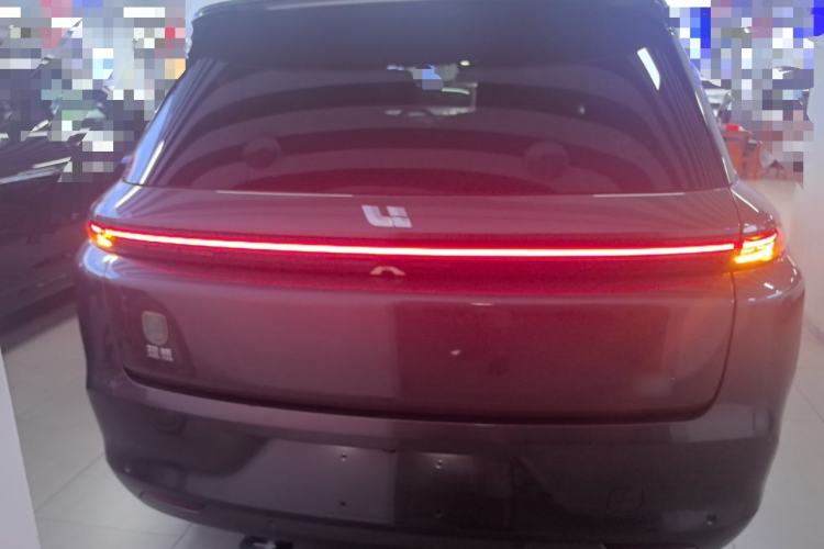 Used Li Auto L8 2023 Pro Model Rear