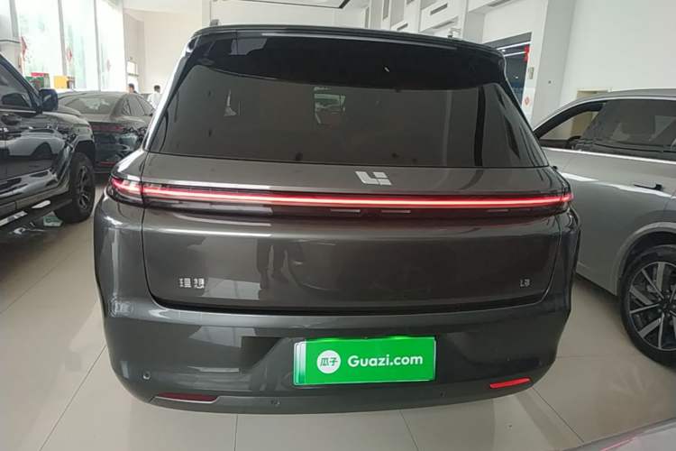 Used Li Auto L8 2023 Pro Model Rear