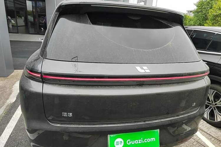 Used Li Auto L8 2023 Pro Model Rear