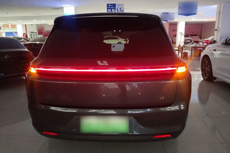 Used Li Auto L8 2023 Pro Model Rear
