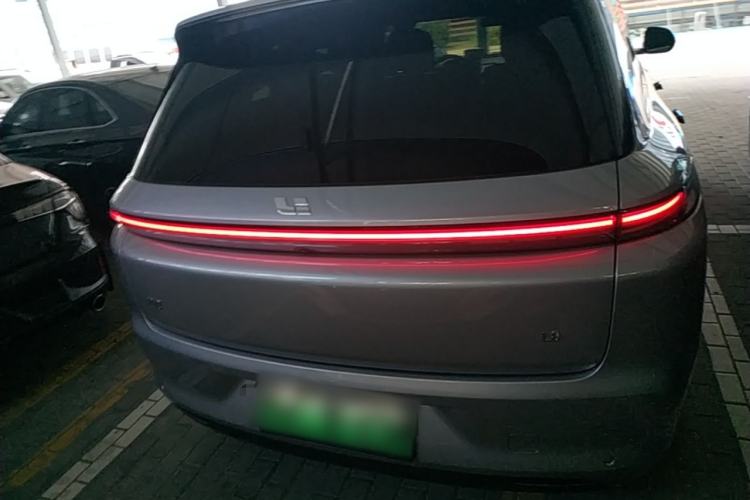 Used Li Auto L8 2023 Pro Model Rear