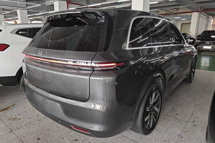 Used Li Auto L8 2023 Air model Rear Right 45 Deg