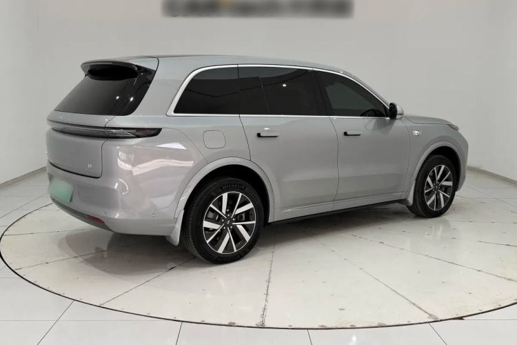 Used Li Auto L8 2023 Pro Model Rear Right 45 Deg