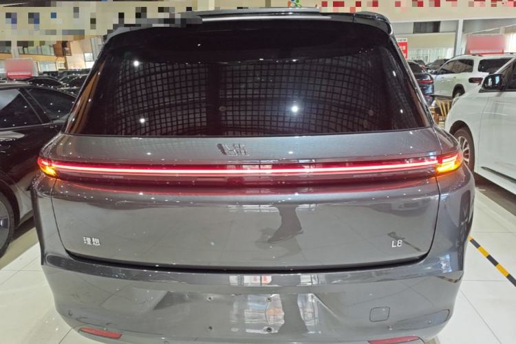 Used Li Auto L8 2023 Pro Model Rear