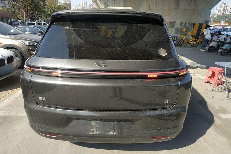 Used Li Auto L8 2023 Pro Model Rear