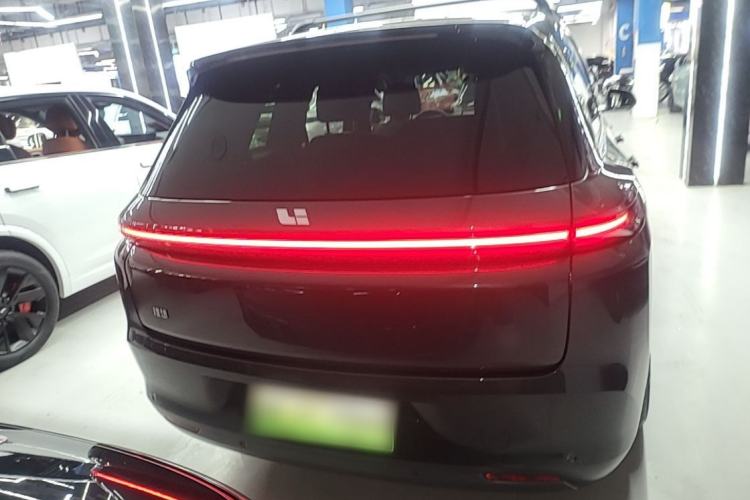 Used Li Auto L8 2023 Pro Model Rear