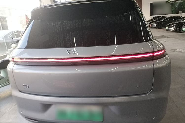 Used Li Auto L8 2023 Pro Model Rear