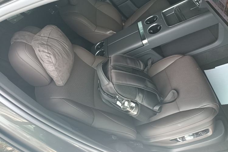 Used Li Auto L8 2023 Pro Model Right Front Seat