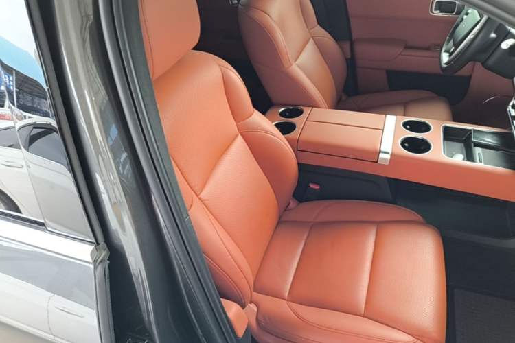 Used Li Auto L8 2023 Pro Model Right Front Seat
