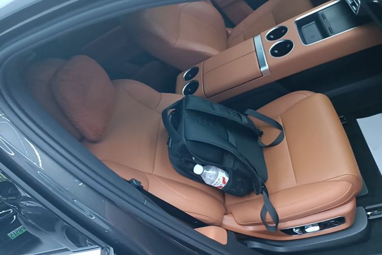 Used Li Auto L8 2023 Max model Right Front Seat