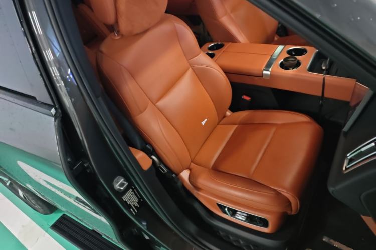 Used Li Auto L8 2023 Pro Model Right Front Seat