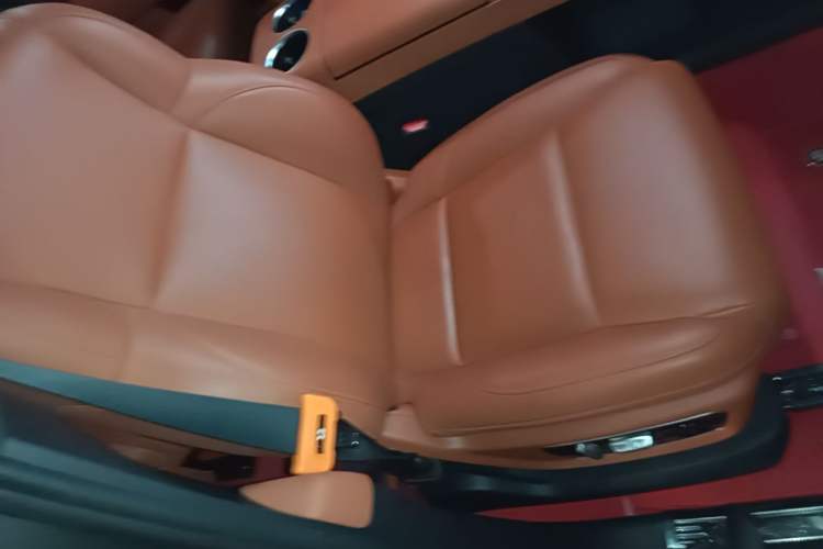 Used Li Auto L8 2023 Pro Model Right Front Seat