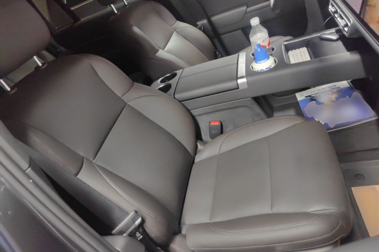 Used Li Auto L8 2023 Pro Model Right Front Seat