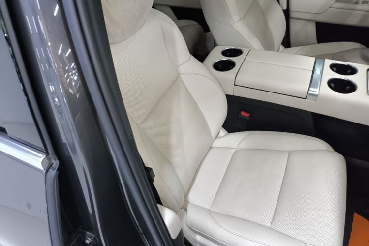 Used Li Auto L8 2023 Pro Model Right Front Seat
