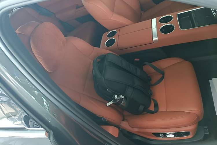 Used Li Auto L8 2023 Pro Model Right Front Seat