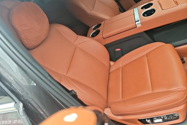 Used Li Auto L8 2023 Pro Model Right Front Seat