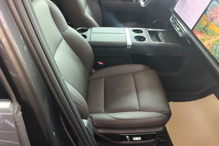 Used Li Auto L8 2023 Pro Model Right Front Seat