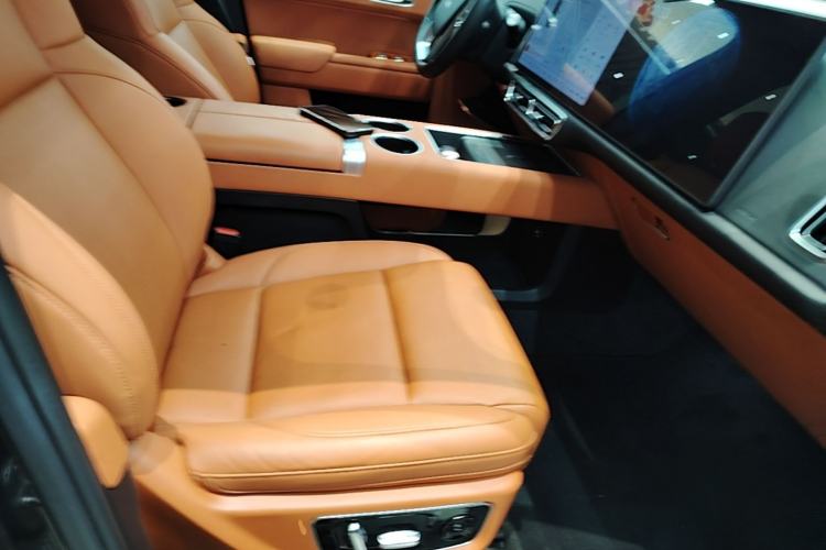 Used Li Auto L8 2023 Air model Right Front Seat