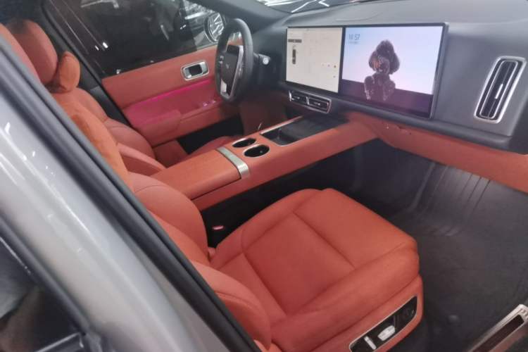 Used Li Auto L8 2023 Max model Right Front Seat