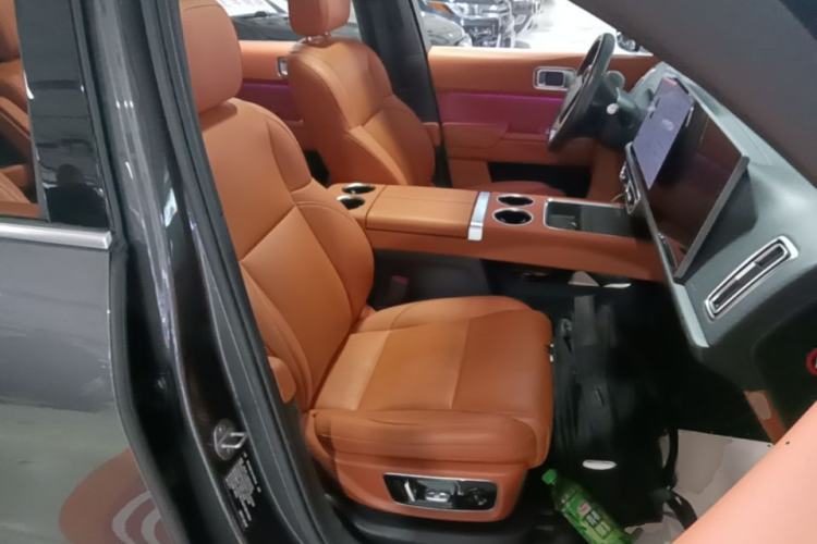 Used Li Auto L8 2023 Pro Model Right Front Seat