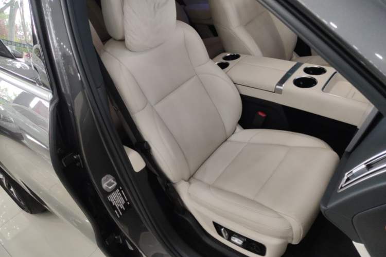 Used Li Auto L8 2023 Pro Model Right Front Seat