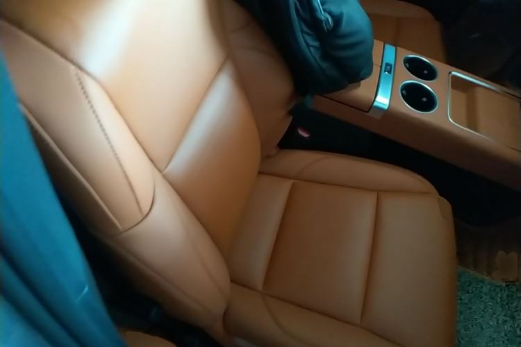 Used Li Auto L8 2023 Pro Model Right Front Seat