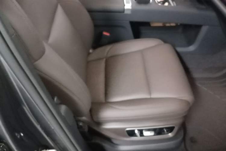 Used Li Auto L8 2023 Pro Model Right Front Seat