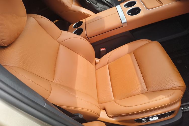 Used Li Auto L8 2023 Pro Model Right Front Seat
