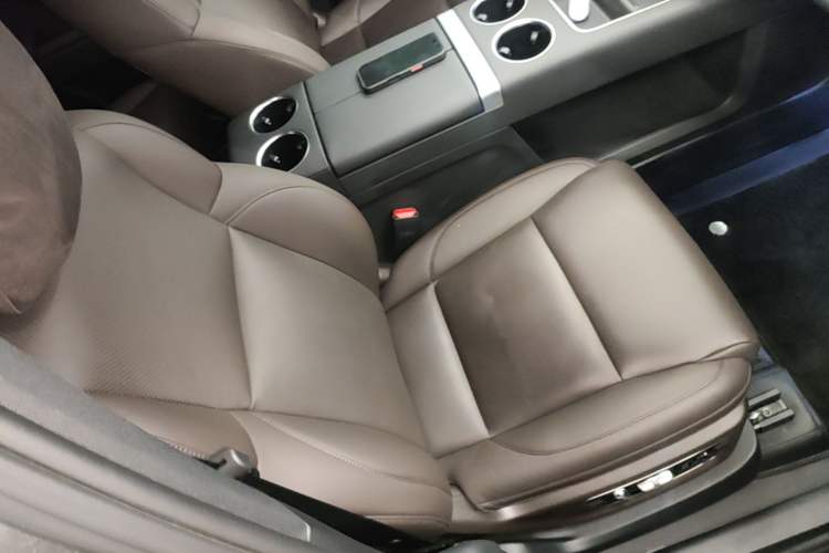 Used Li Auto L8 2023 Max model Right Front Seat