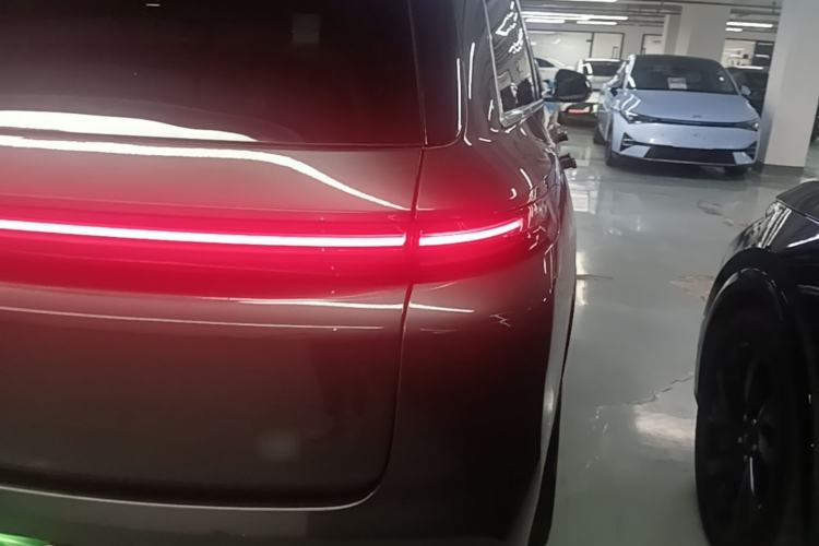 Used Li Auto L8 2023 Pro Model Right Rear Taillight