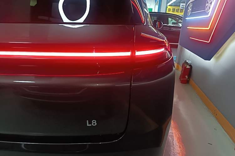 Used Li Auto L8 2023 Pro Model Right Rear Taillight