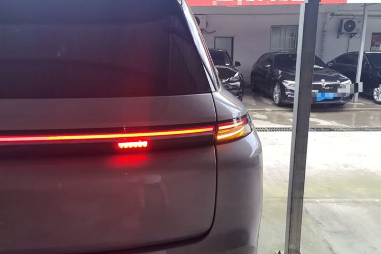 Used Li Auto L8 2023 Air model Right Rear Taillight