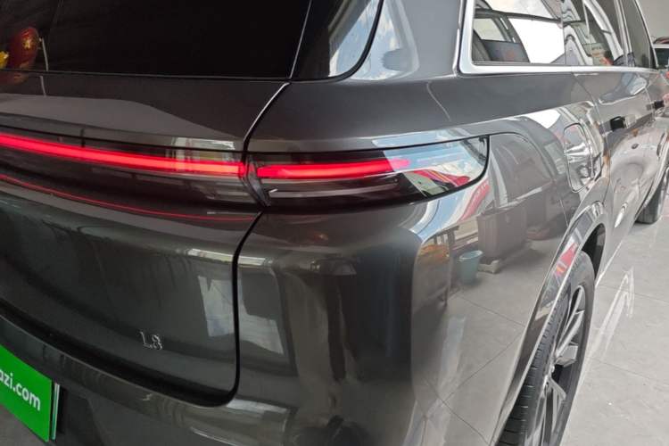Used Li Auto L8 2023 Max model Right Rear Taillight