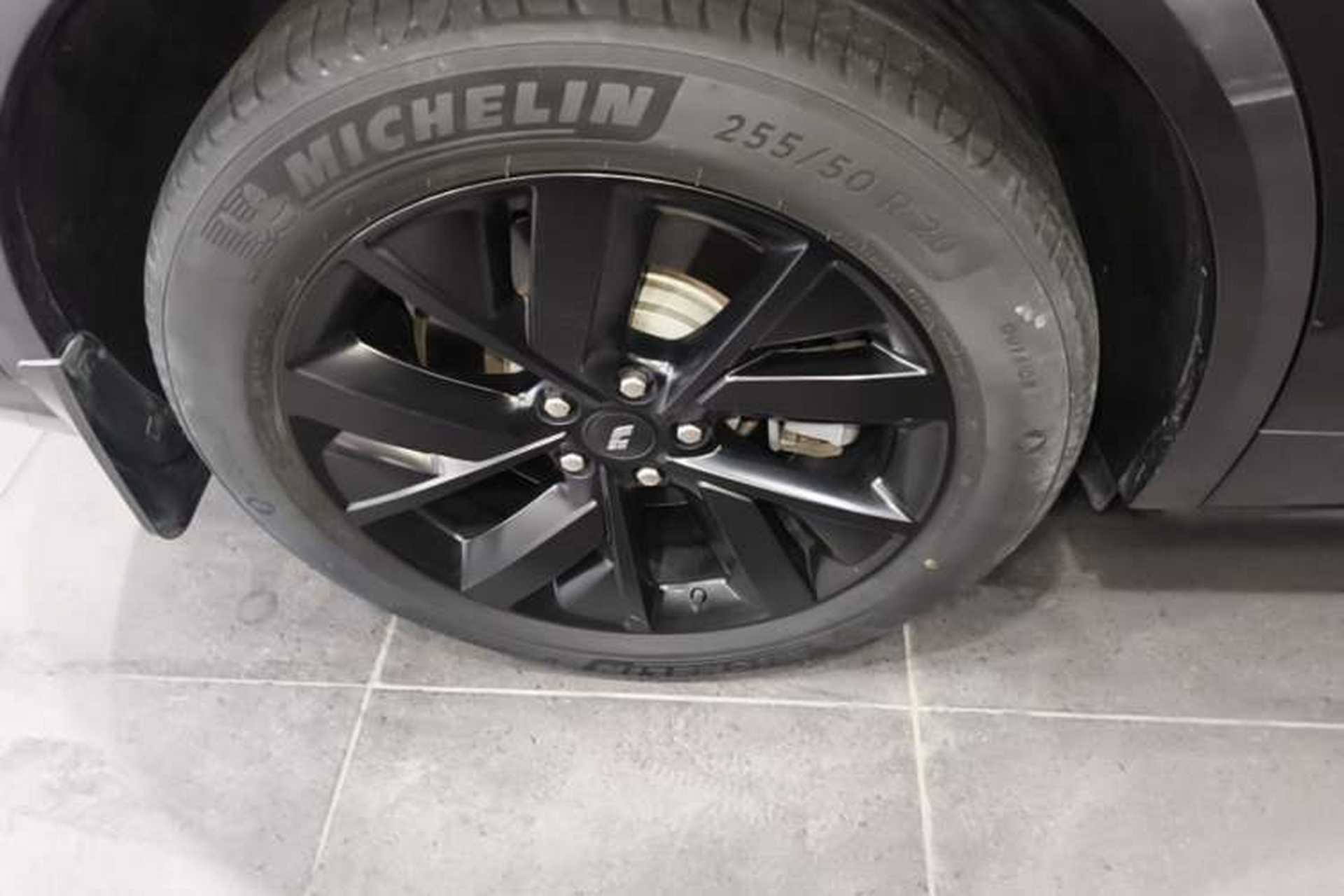 Used Li Auto L8 2023 Max model Right Rear Wheel Hub