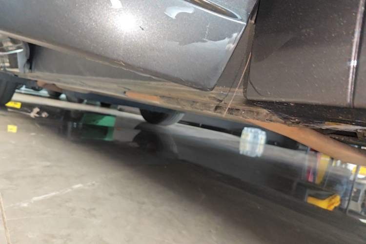 Used Li Auto L8 2023 Max model Right Side Sill
