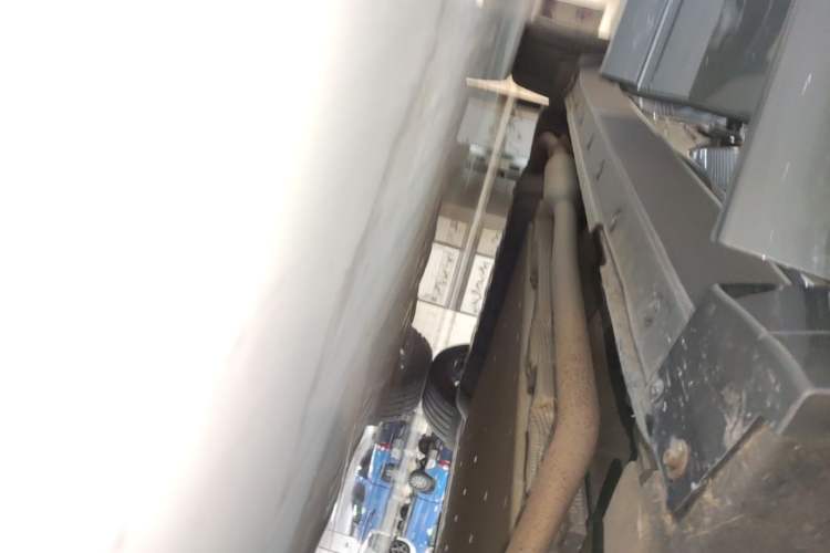 Used Li Auto L8 2023 Pro Model Right Side Sill