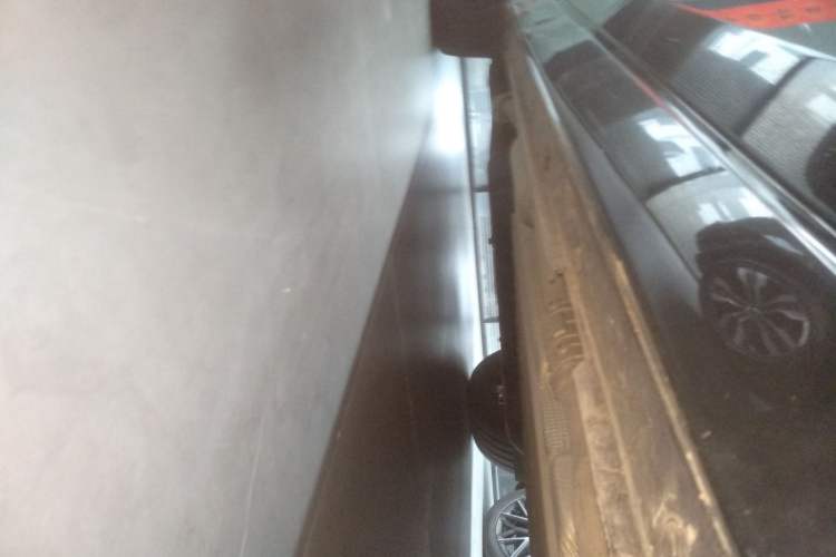 Used Li Auto L8 2023 Pro Model Right Side Sill