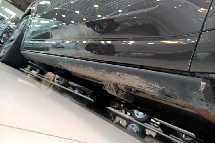 Used Li Auto L8 2023 Pro Model Right Side Sill