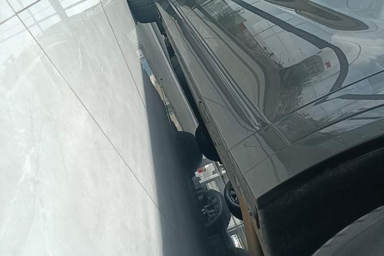 Used Li Auto L8 2023 Pro Model Right Side Sill