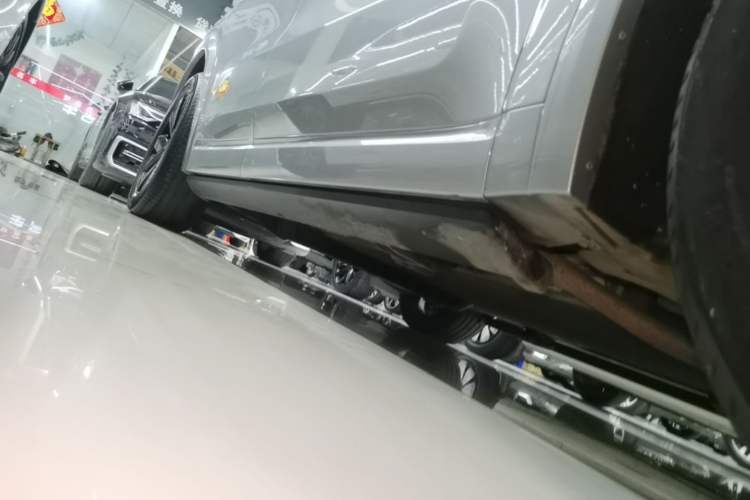 Used Li Auto L8 2023 Pro Model Right Side Sill