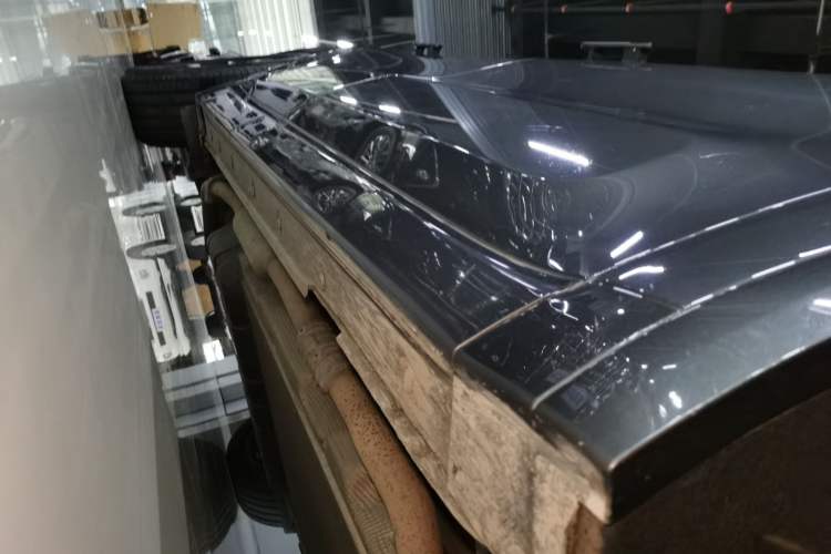 Used Li Auto L8 2023 Pro Model Right Side Sill