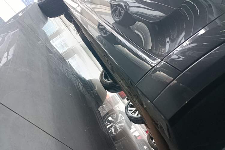 Used Li Auto L8 2023 Pro Model Right Side Sill
