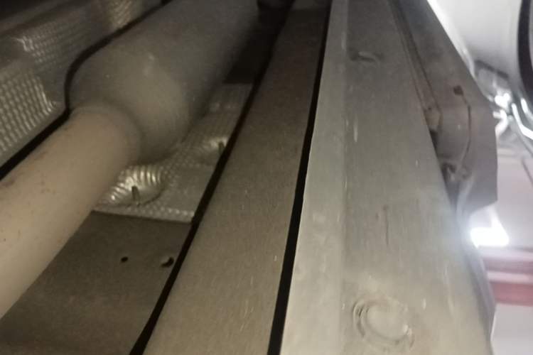 Used Li Auto L8 2023 Pro Model Right Side Sill